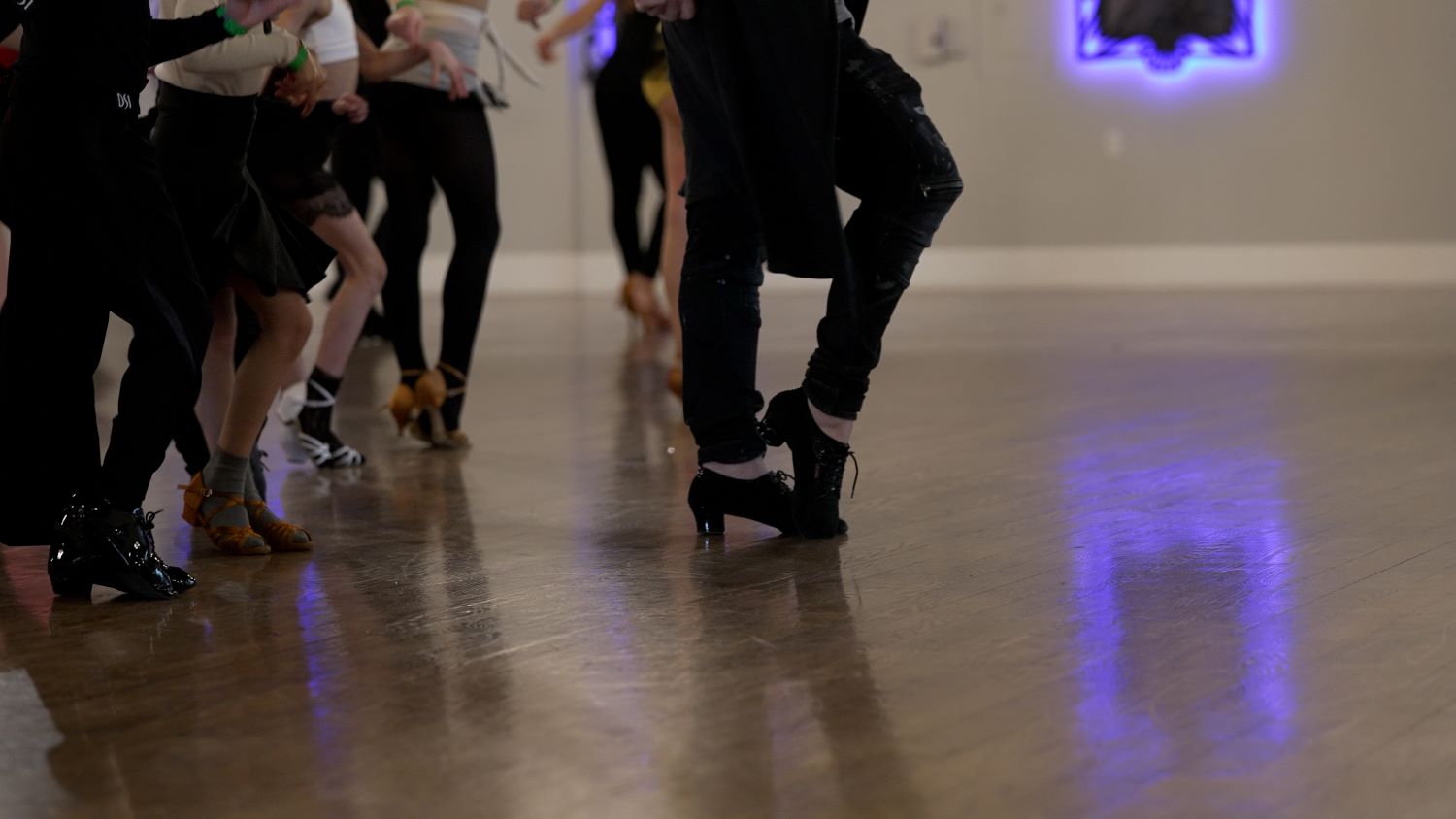 dance-floor-image